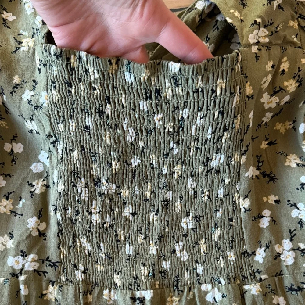 ASTR Sage Green Midi Dress - Picture 8 of 11